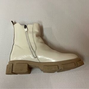 Patent Leather Cream Ankle Boots with Chunky Soles & Side Zipper - 9.5